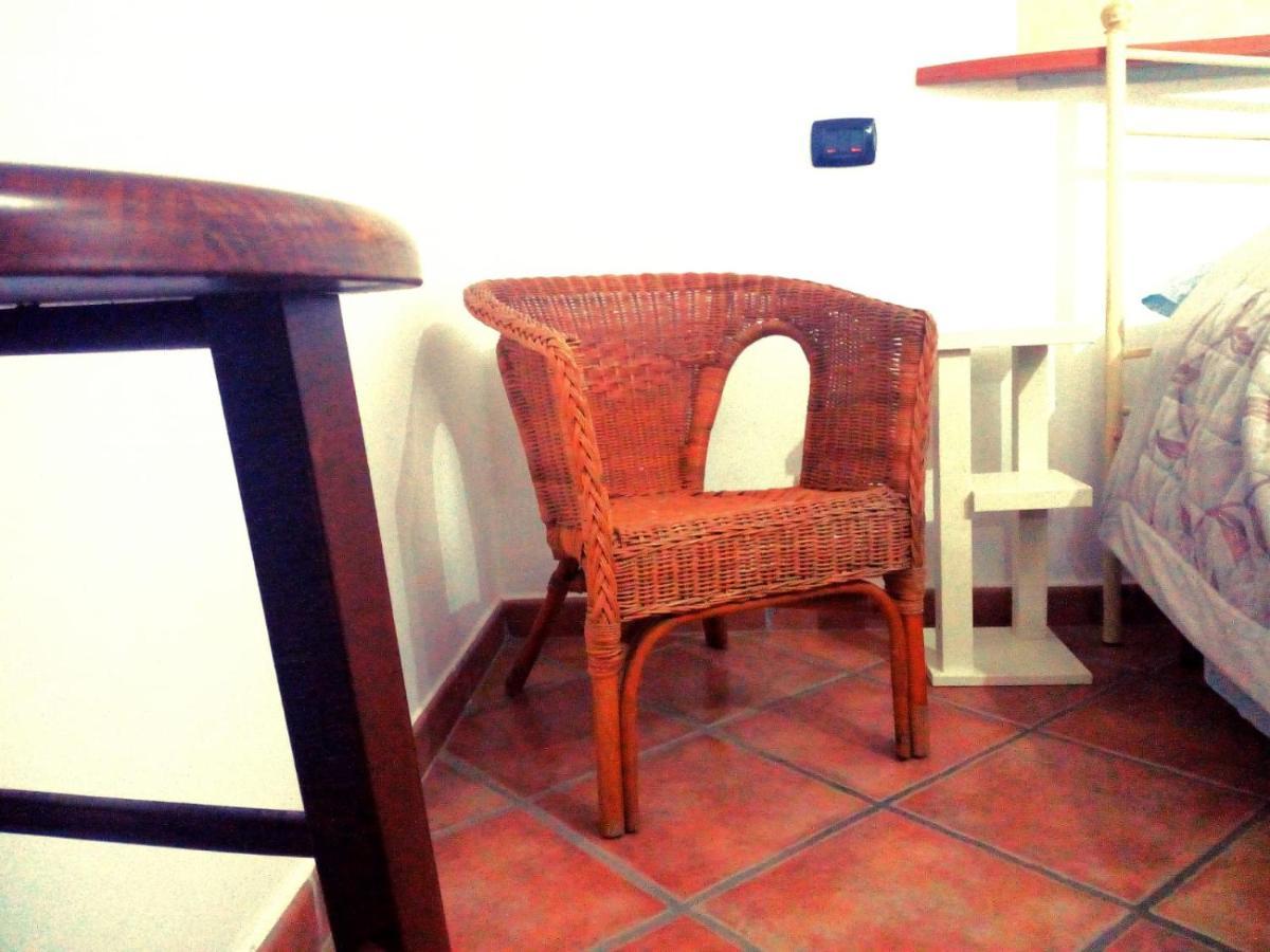Bed & Breakfast A Capua Adiacente Al Duomo - Il Vicolo Exterior photo